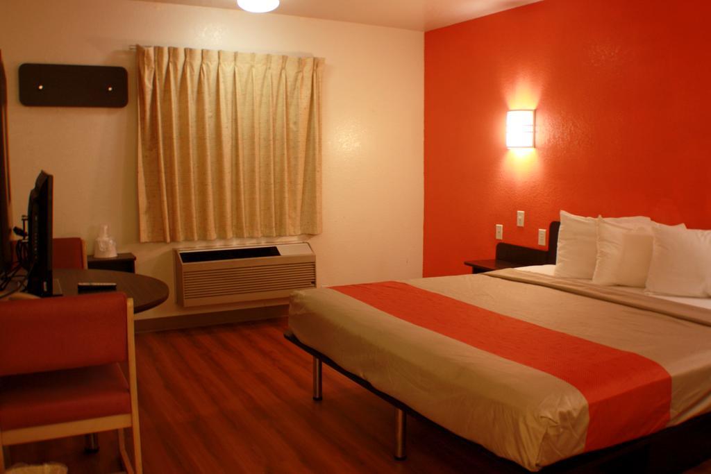 Motel 6 Little Rock South Ngoại thất bức ảnh