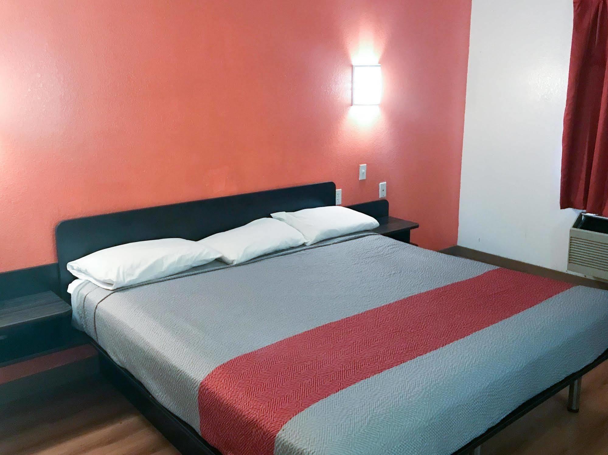 Motel 6 Little Rock South Ngoại thất bức ảnh